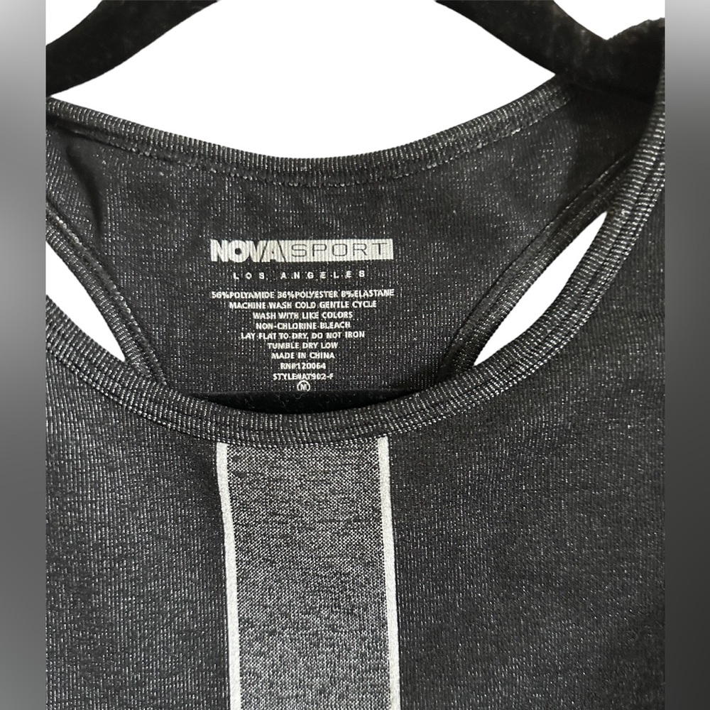 Black sports brallete